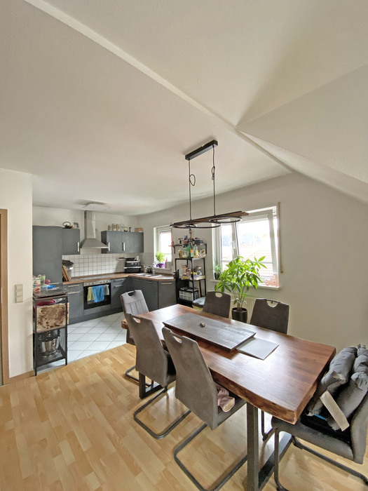 Schöne Maisonette mit Balkon - Photo 2